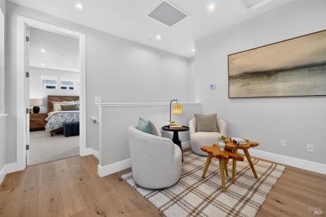 2446 Linwood Avenue Santa Rosa CA 95404
