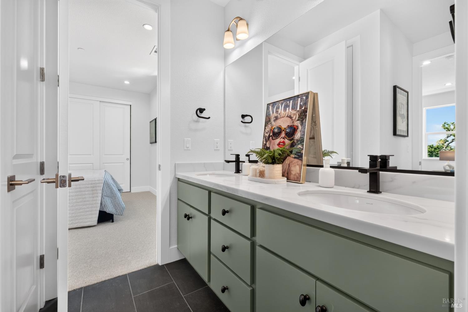 2446 Linwood Avenue Santa Rosa CA 95404