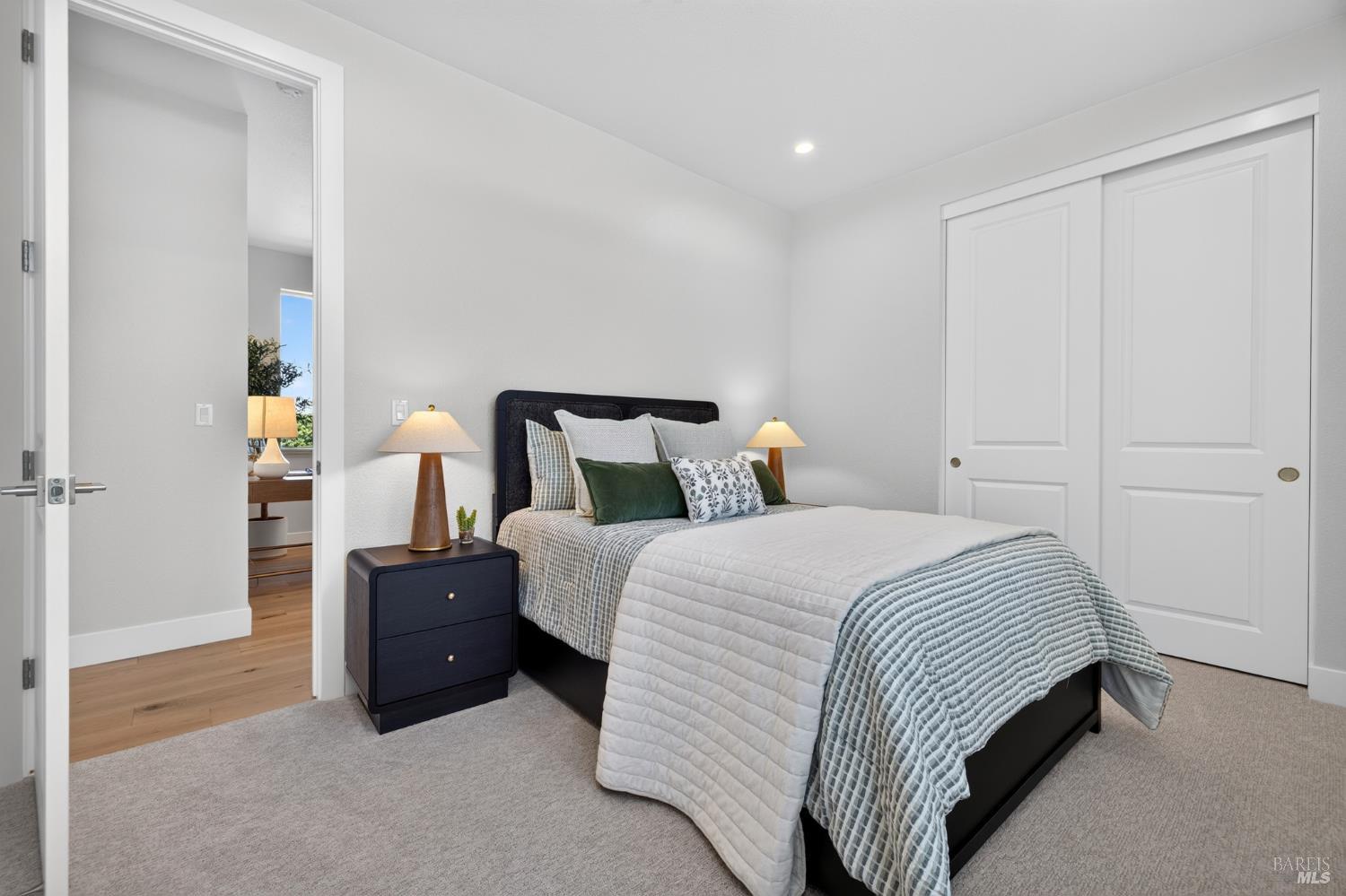 2446 Linwood Avenue Santa Rosa CA 95404