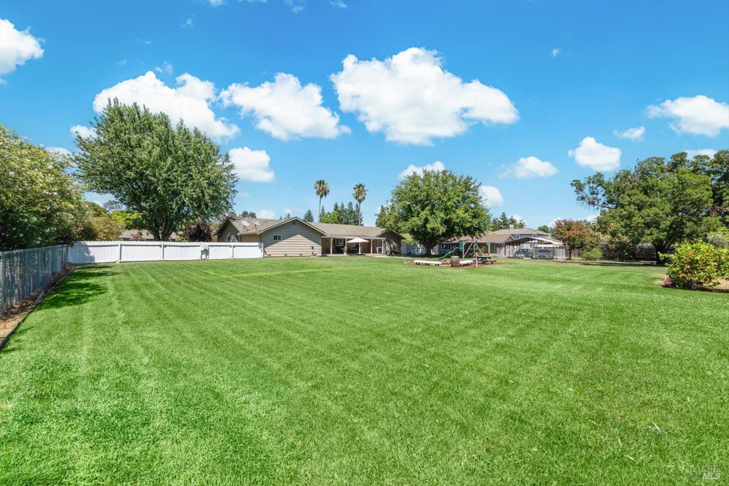 5216 Winding Way Vacaville CA 95688