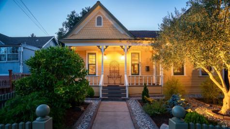 614 E Street Petaluma CA 94952
