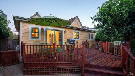 614 E Street Petaluma CA 94952