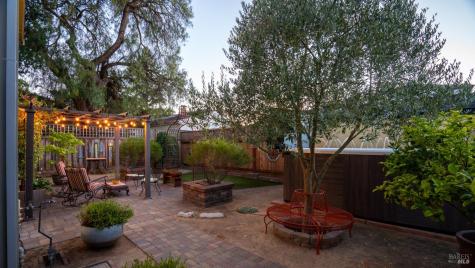614 E Street Petaluma CA 94952