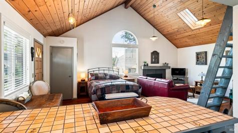 614 E Street Petaluma CA 94952