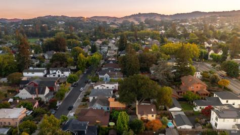 614 E Street Petaluma CA 94952