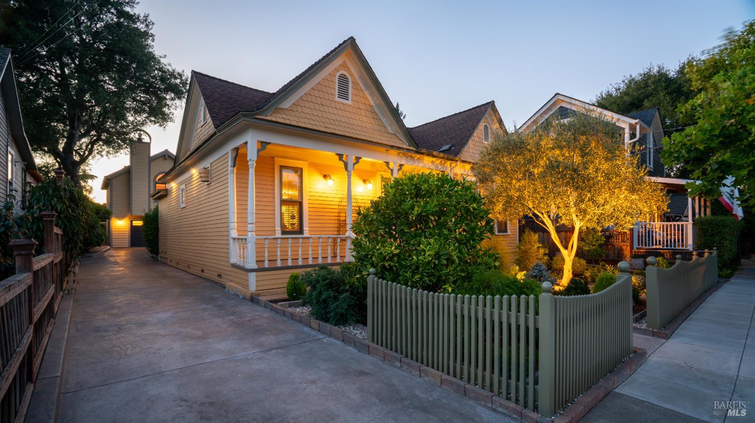 614 E Street Petaluma CA 94952