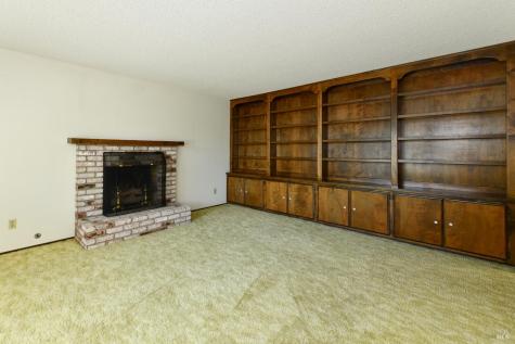 648 Avenue Del Oro Sonoma CA 95476