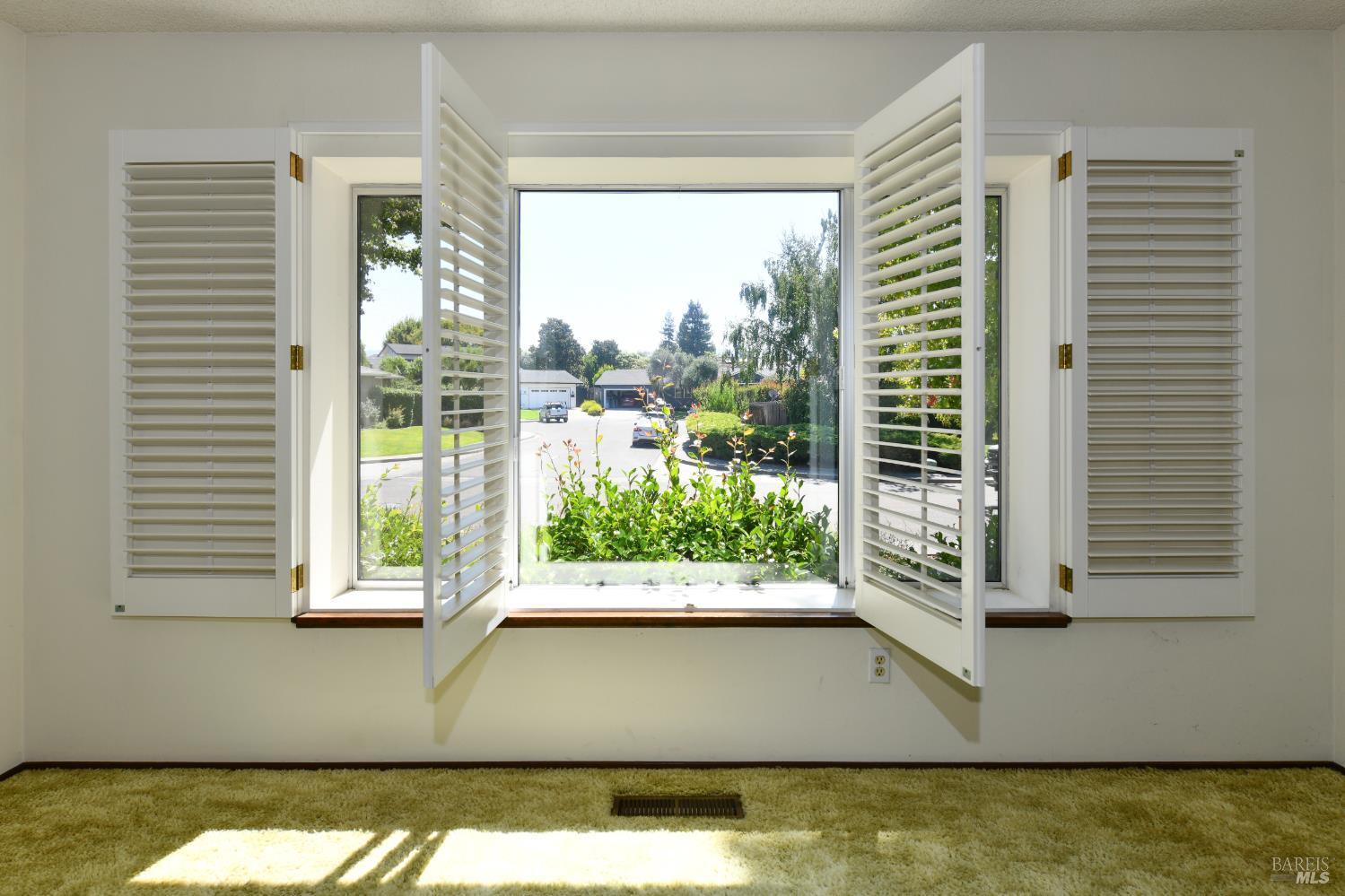 648 Avenue Del Oro Sonoma CA 95476