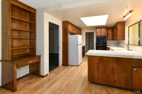 648 Avenue Del Oro Sonoma CA 95476