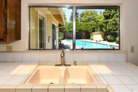 648 Avenue Del Oro Sonoma CA 95476