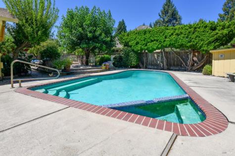 648 Avenue Del Oro Sonoma CA 95476