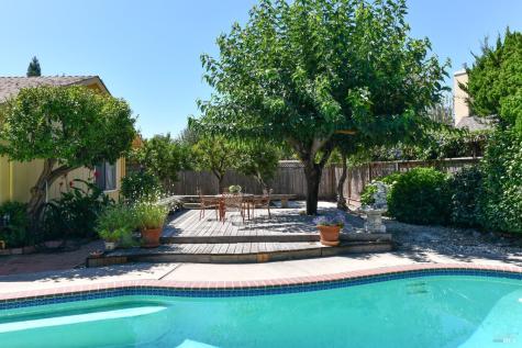 648 Avenue Del Oro Sonoma CA 95476