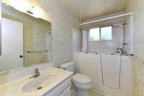 648 Avenue Del Oro Sonoma CA 95476