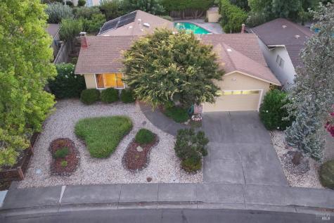 648 Avenue Del Oro Sonoma CA 95476