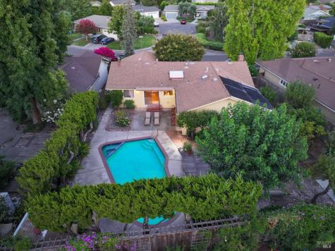 648 Avenue Del Oro Sonoma CA 95476