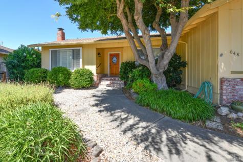 648 Avenue Del Oro Sonoma CA 95476