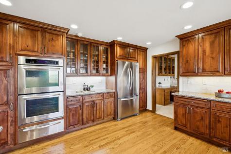 75 Atherton Oaks Drive Novato CA 94945