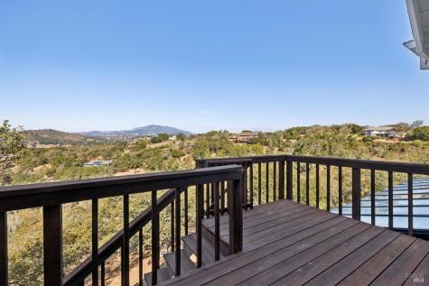 75 Atherton Oaks Drive Novato CA 94945