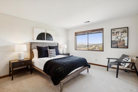 75 Atherton Oaks Drive Novato CA 94945