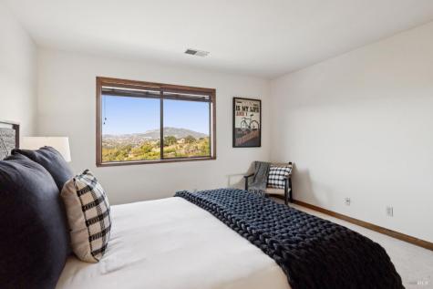 75 Atherton Oaks Drive Novato CA 94945