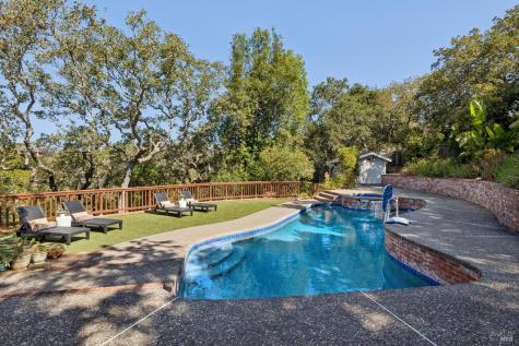 75 Atherton Oaks Drive Novato CA 94945