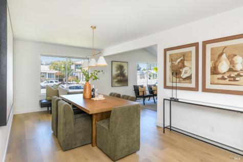 1908 Caulfield Lane Petaluma CA 94954