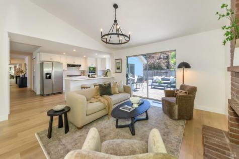1908 Caulfield Lane Petaluma CA 94954