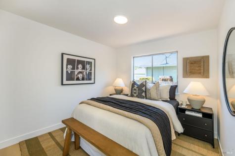 1908 Caulfield Lane Petaluma CA 94954