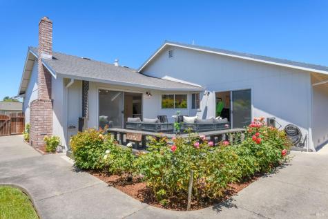 1908 Caulfield Lane Petaluma CA 94954