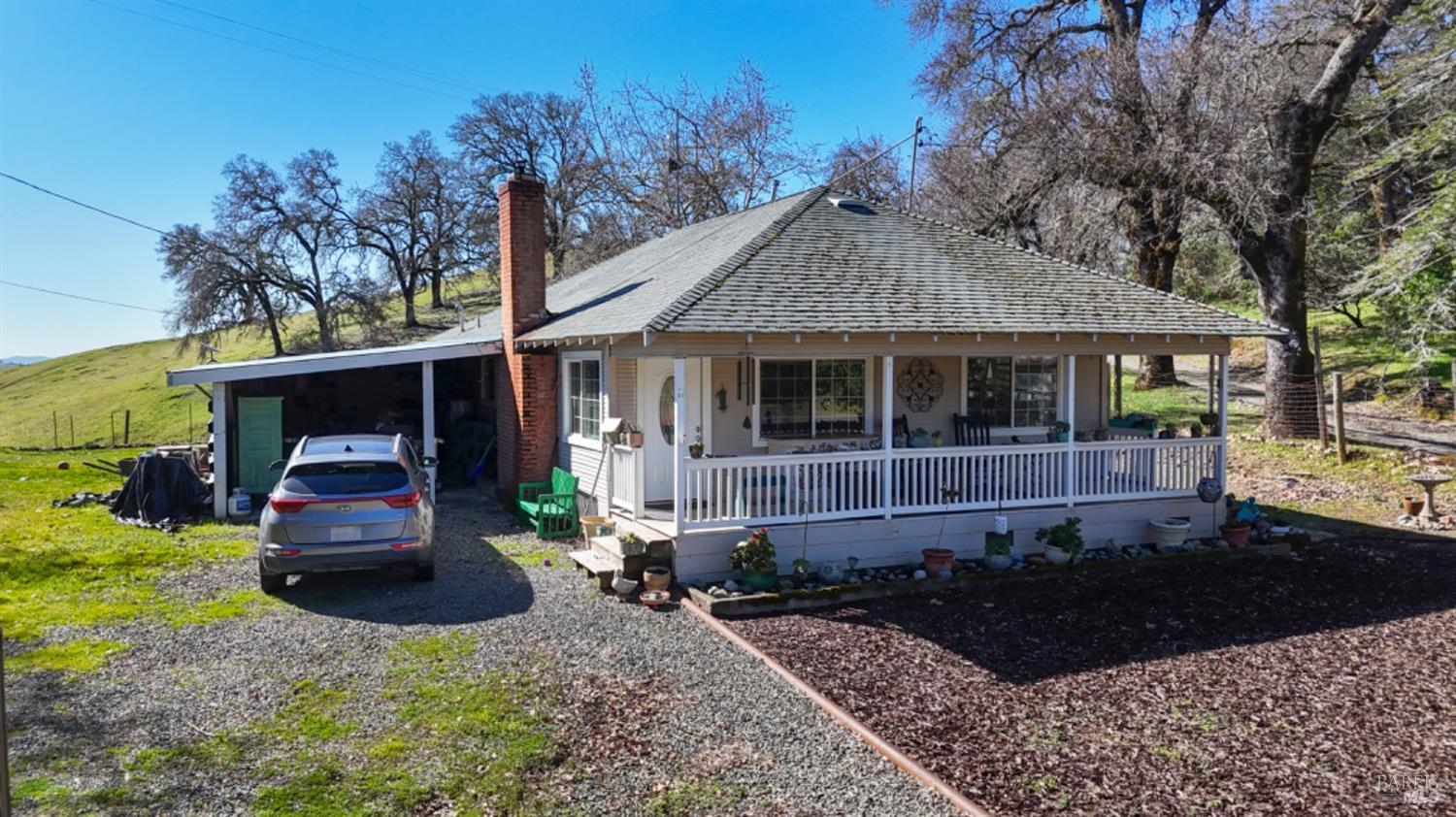 32400 Pine Mountain Road Cloverdale CA 95425