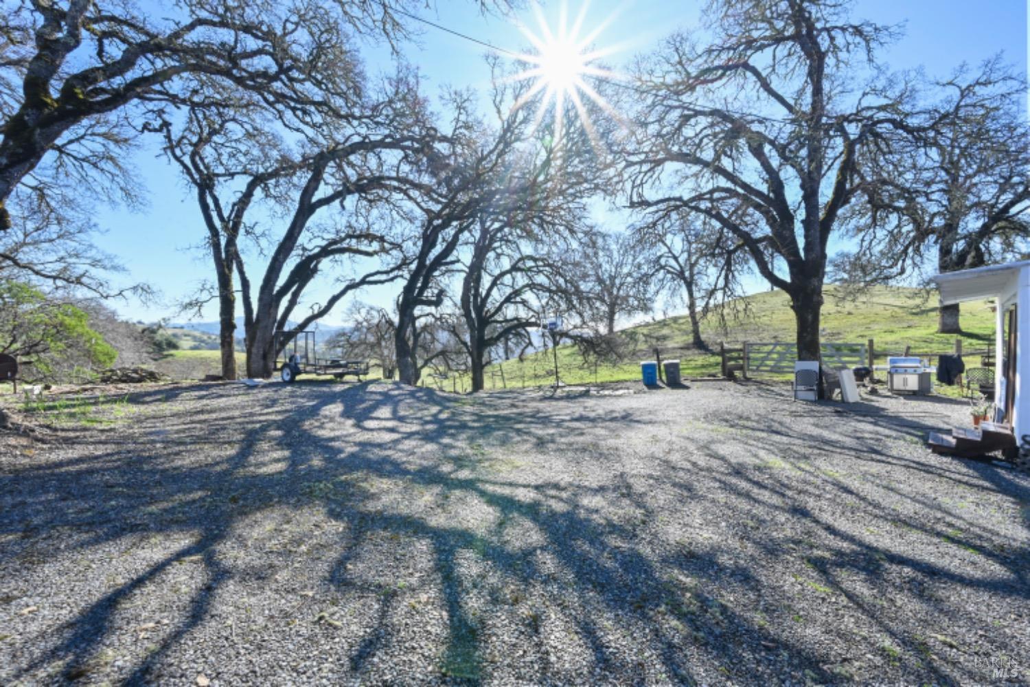 32400 Pine Mountain Road Cloverdale CA 95425