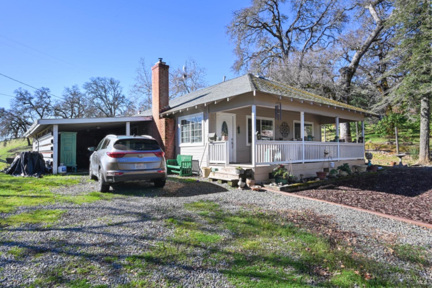 32400 Pine Mountain Road Cloverdale CA 95425
