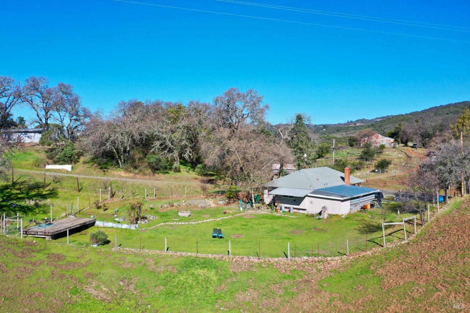 32400 Pine Mountain Road Cloverdale CA 95425