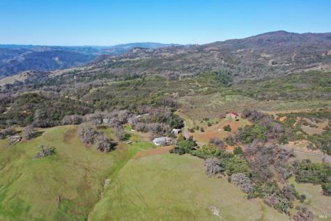 32400 Pine Mountain Road Cloverdale CA 95425