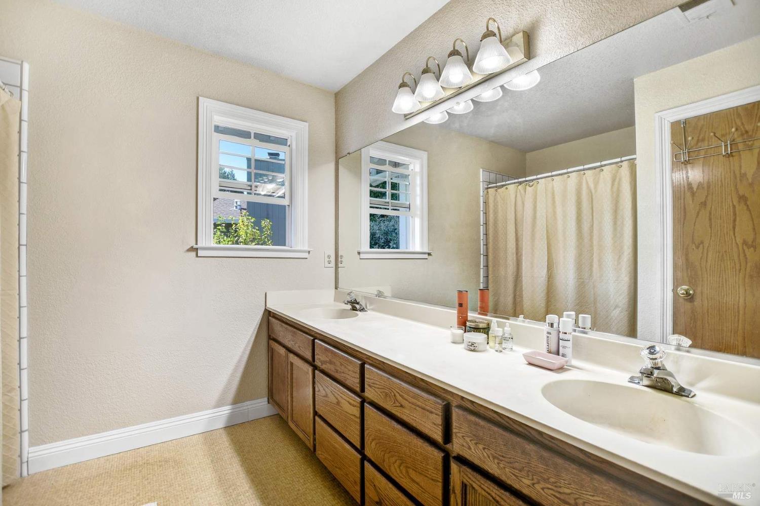 510 Mitchell Way Sonoma CA 95476