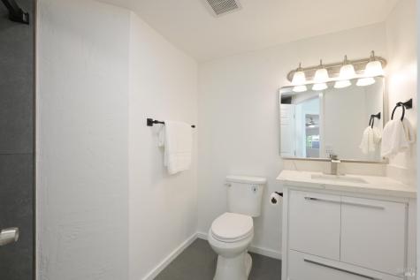 2072 Feliz Road Novato CA 94945