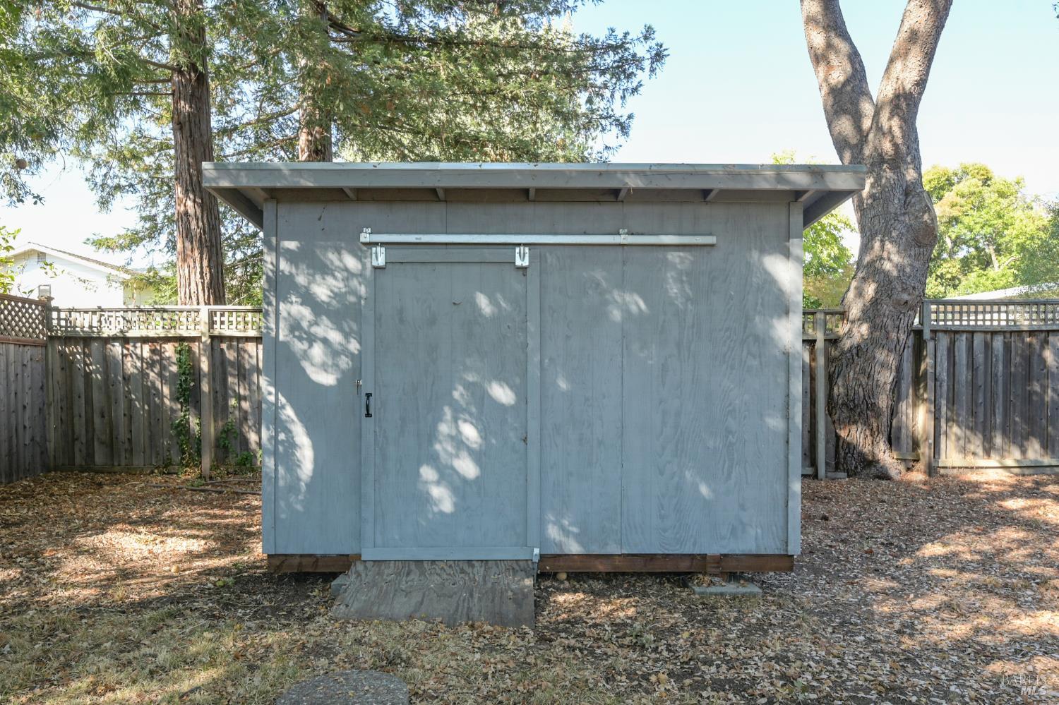 2072 Feliz Road Novato CA 94945