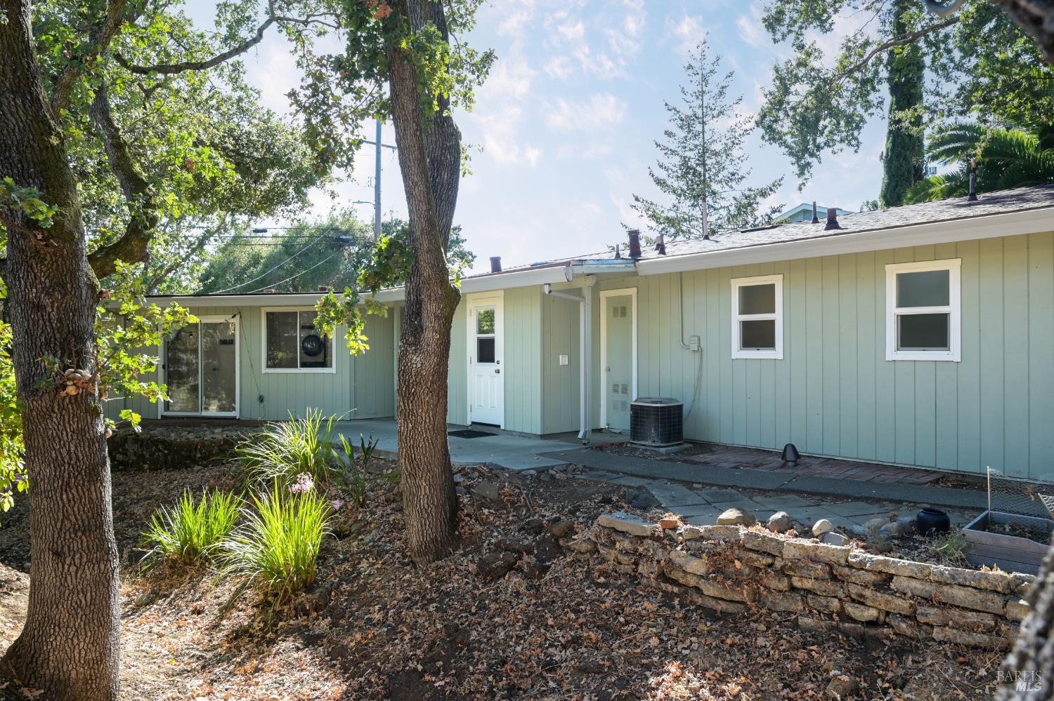 2072 Feliz Road Novato CA 94945