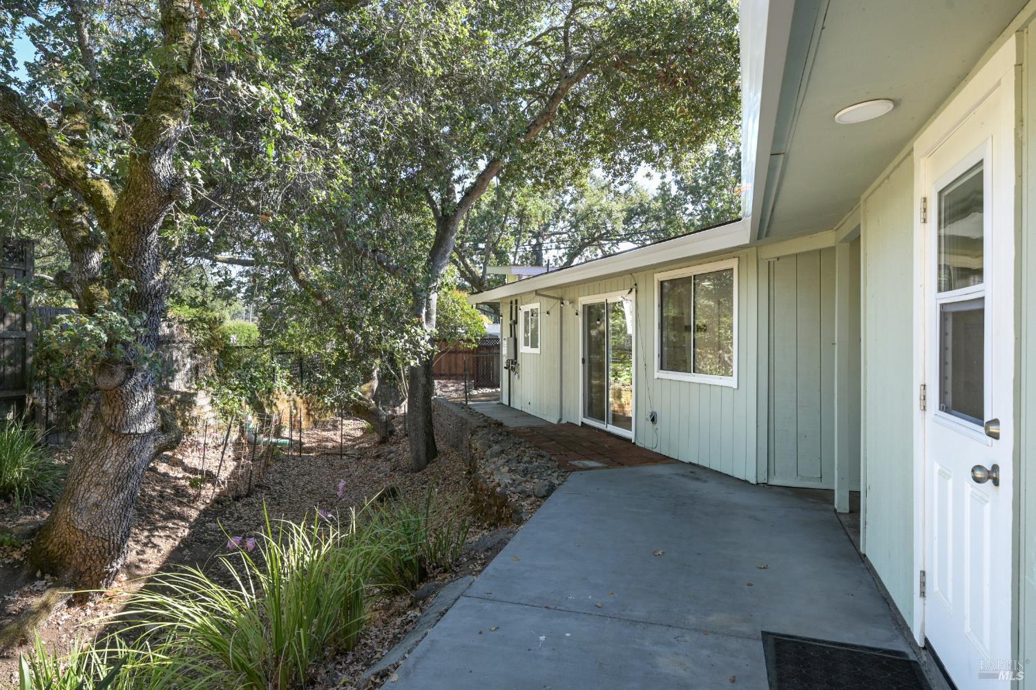 2072 Feliz Road Novato CA 94945