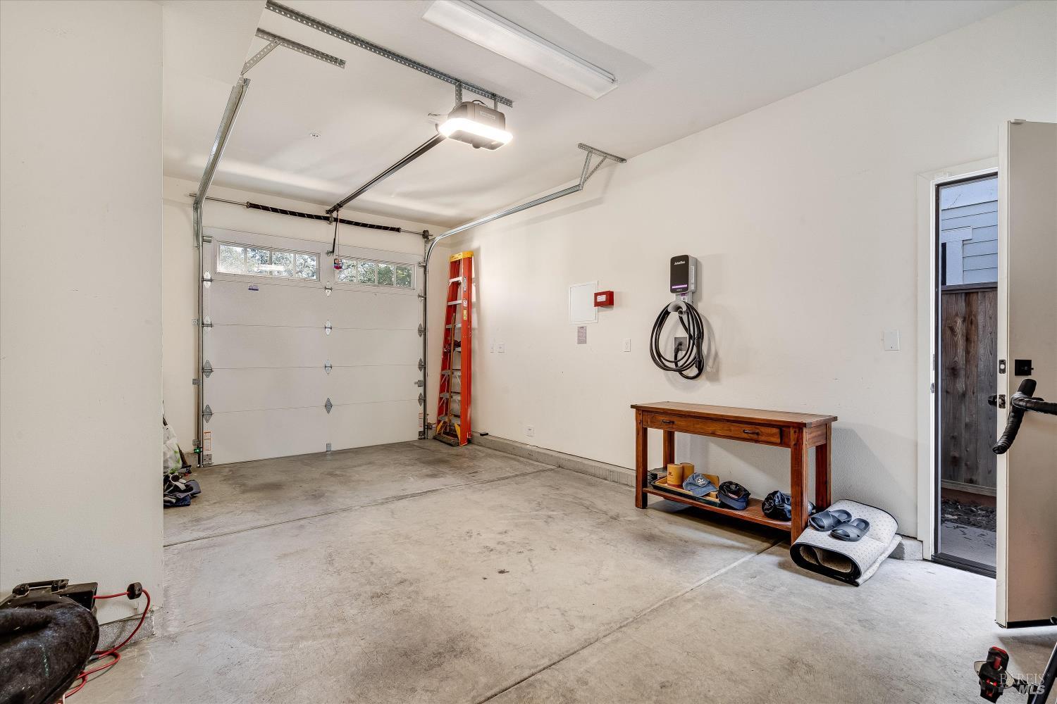 119 Chiquita Road Healdsburg CA 95448