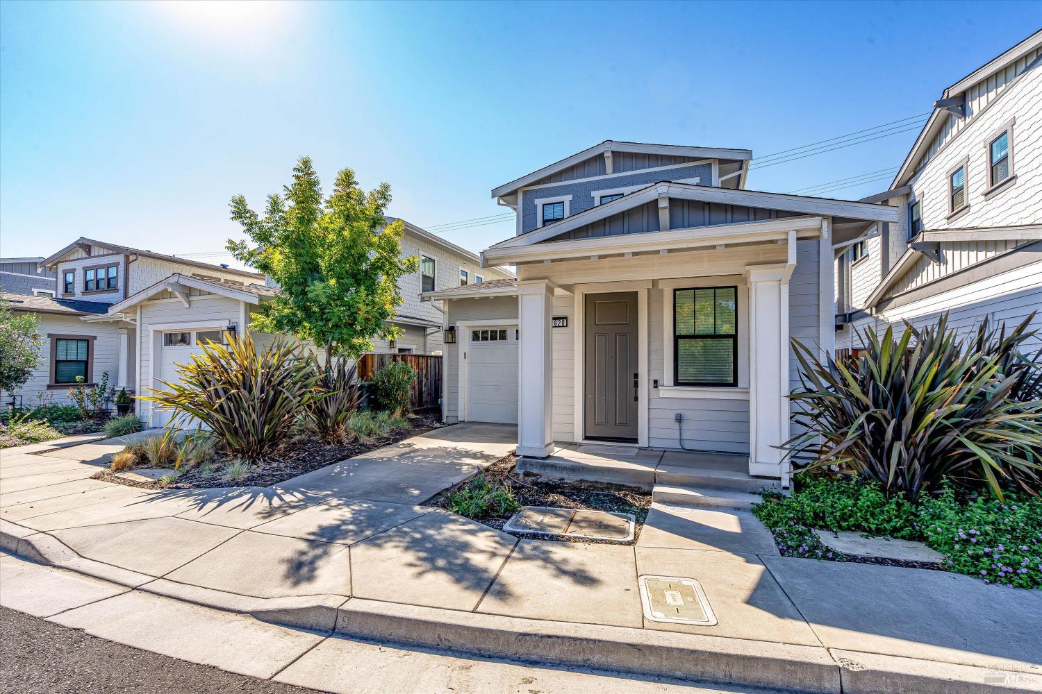 119 Chiquita Road Healdsburg CA 95448