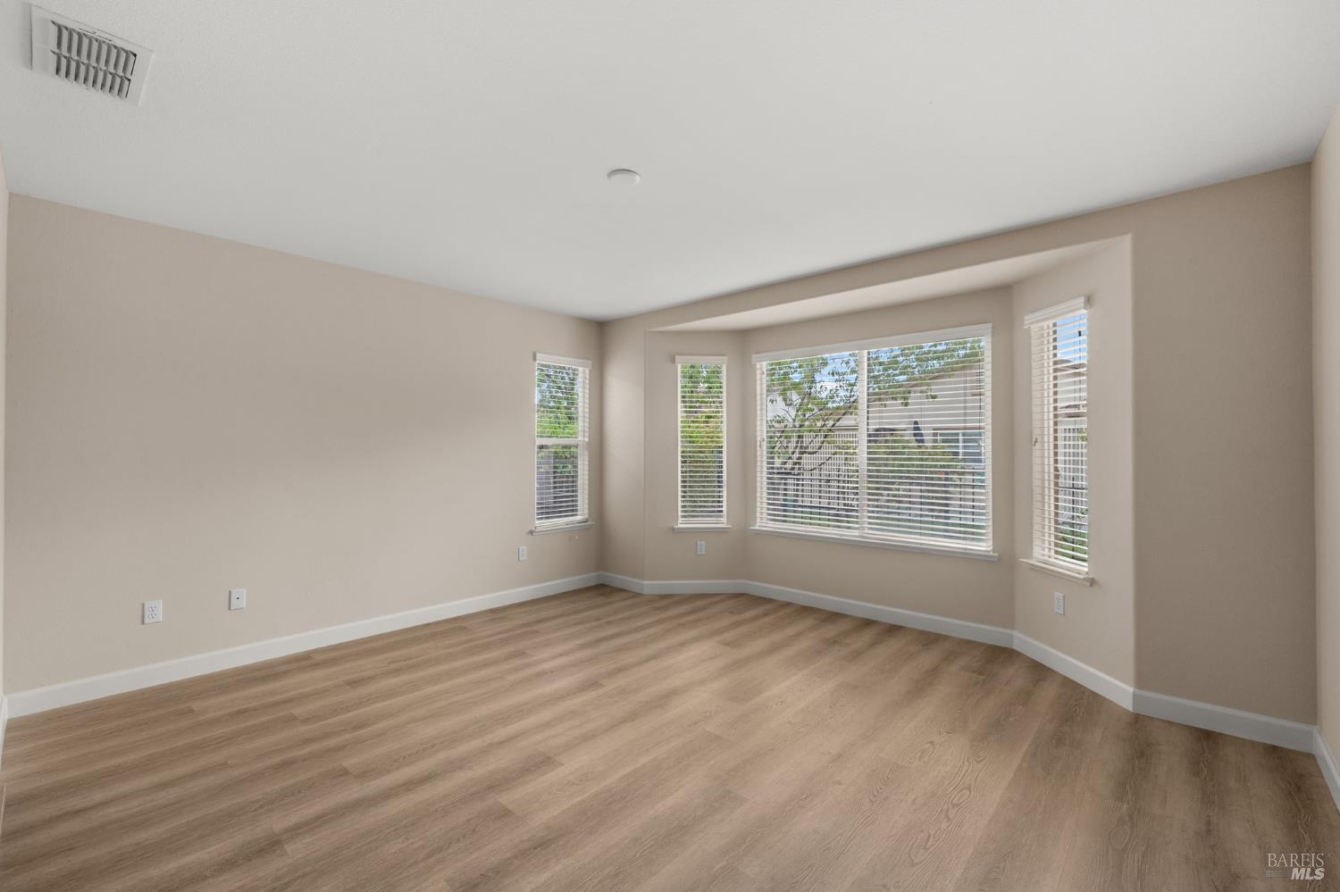275 Bella Vista Way Rio Vista CA 94571