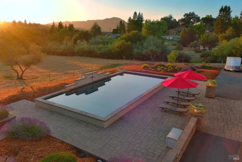 7120 Covey Road Forestville CA 95436