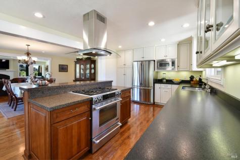 7120 Covey Road Forestville CA 95436