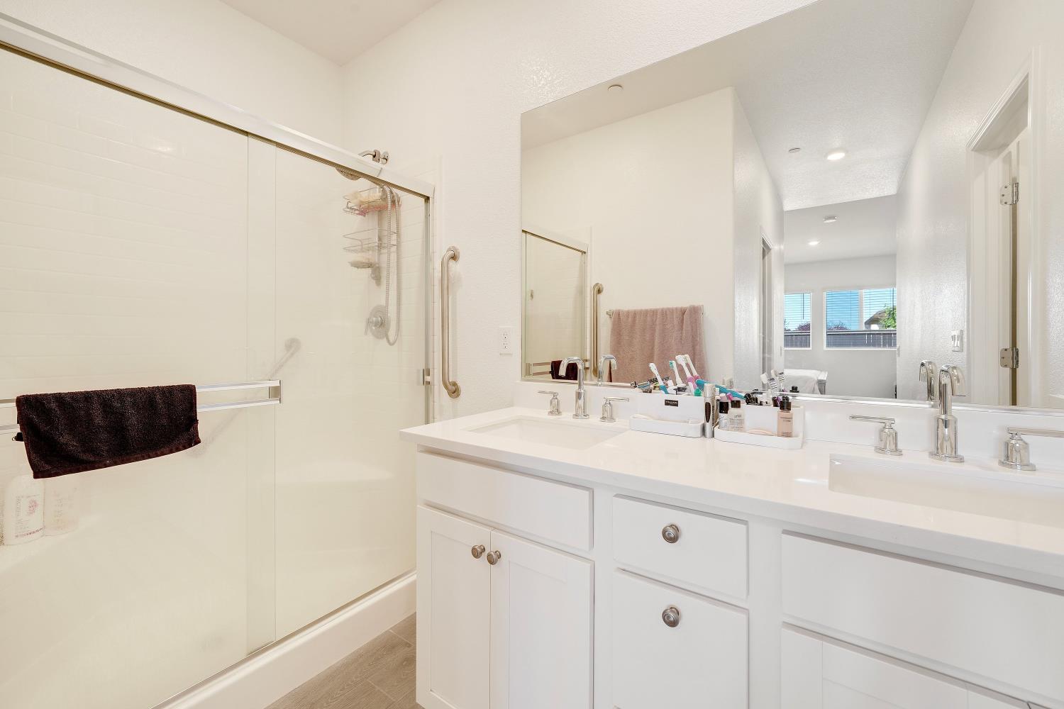 1398 Elkins Circle Olivehurst CA 95961