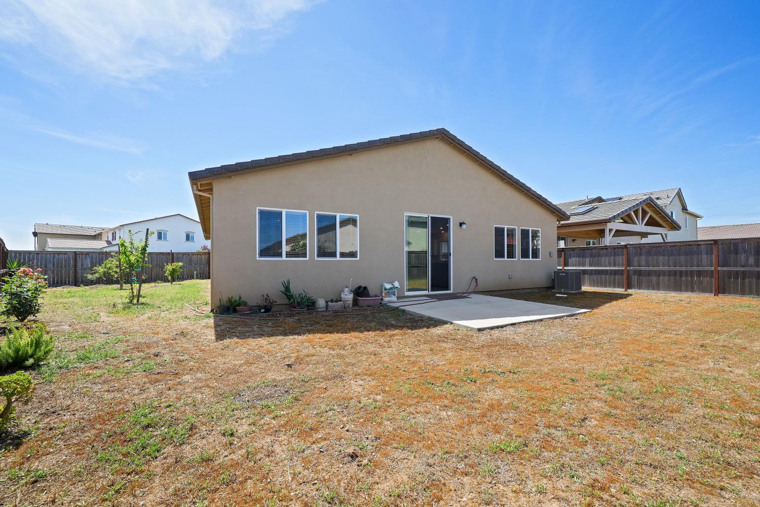 1398 Elkins Circle Olivehurst CA 95961