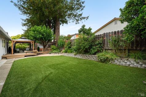 5313 Yerba Buena Road Santa Rosa CA 95409