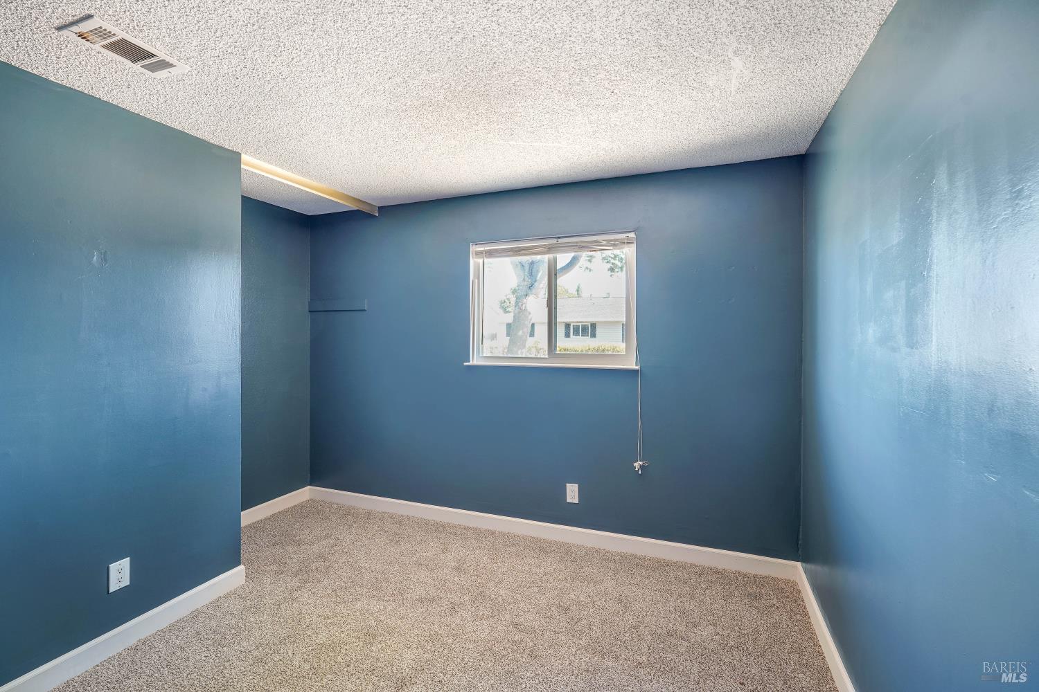 233 Maple Street Suisun City CA 94585