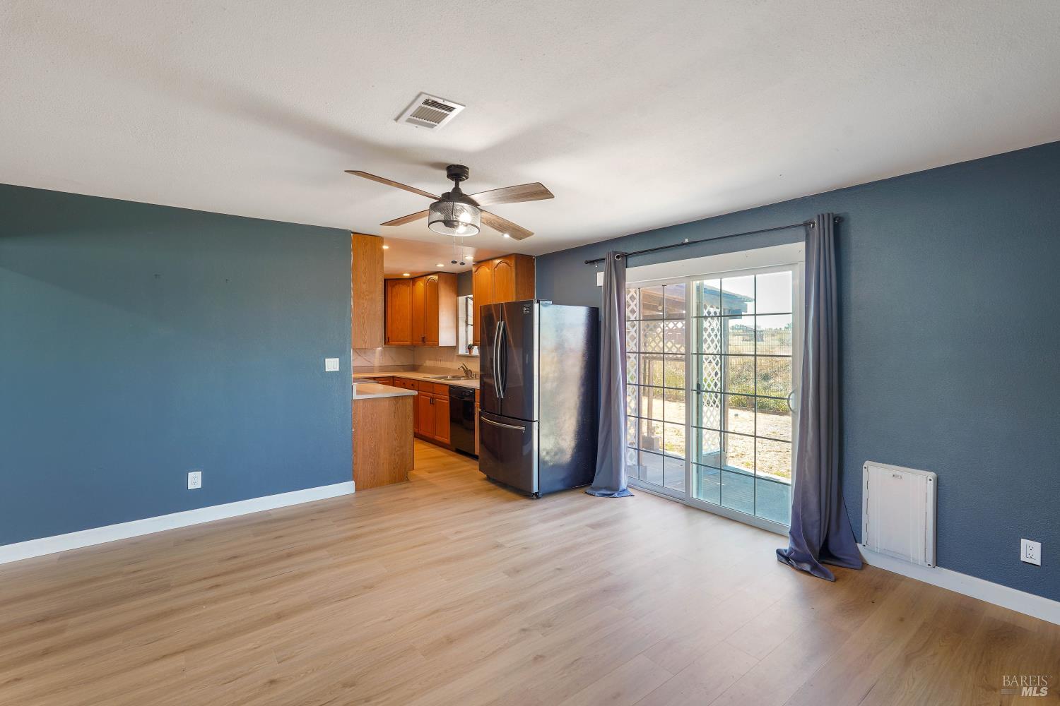 233 Maple Street Suisun City CA 94585
