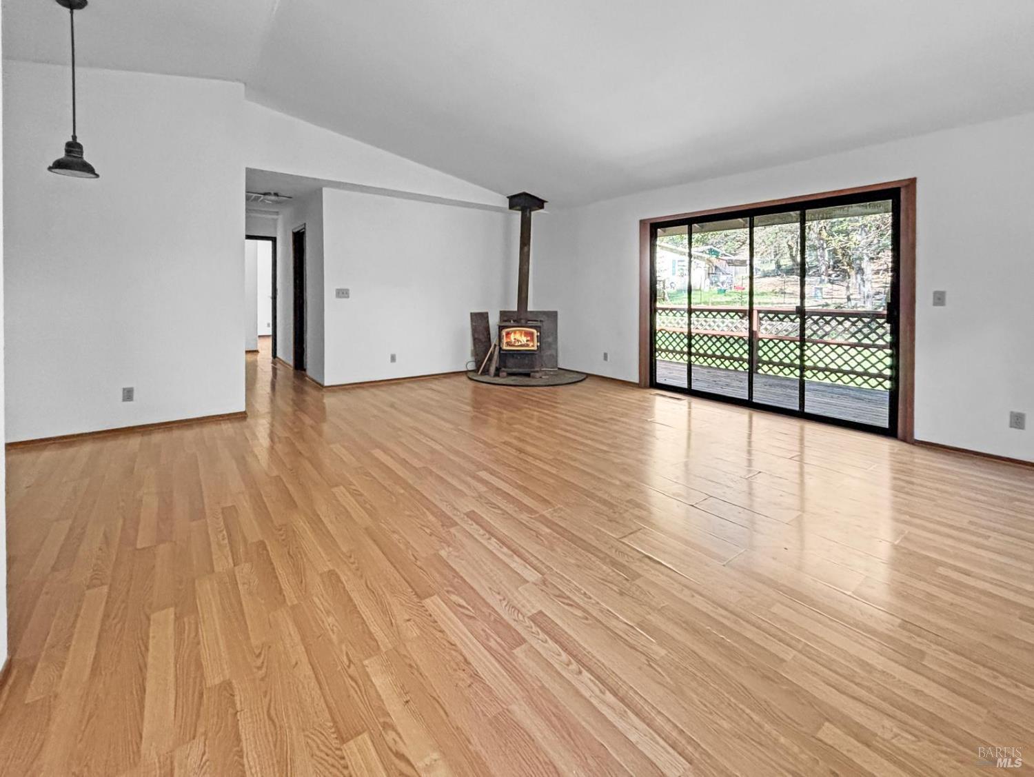 24048 Willow Lane Willits CA 95490